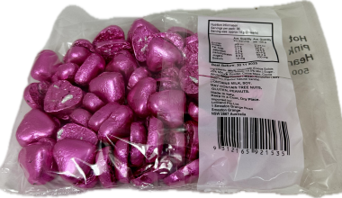 Hot Pink Chocolate Hearts 500g